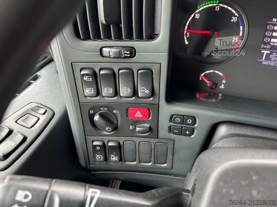 شاحنة بمسطحة ومشمع SCANIA P 250 4X2, EDSCHA-VERDECK, VOLL-LUFT, E6, JUMBO