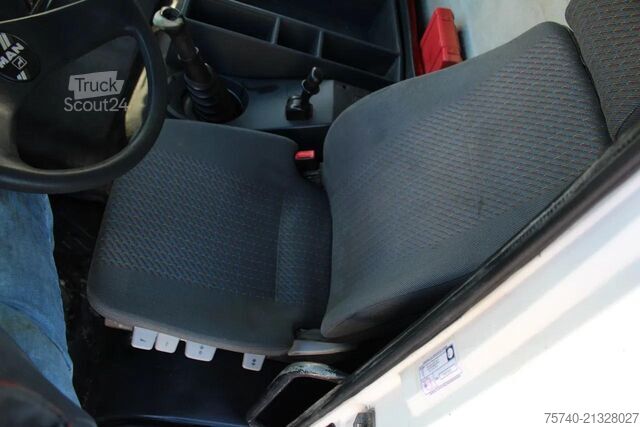 Piattaforma di sollevamento MAN 14.224 + EURO 2 + PTO + CRANE