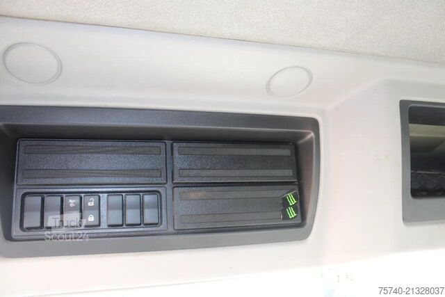 Подъемная платформа Renault Midlum 220 + 14METER + EURO 5
