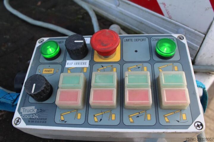 Élévateur à nacelle Renault Midlum 220 + manual + 16 meter