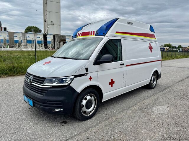 Feuerwehrfahrzeug VW VW T6.1, 4-Motion, mit Trage und Sessel
