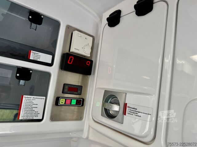 Feuerwehrfahrzeug VW VW T6.1, 4-Motion, mit Trage und Sessel