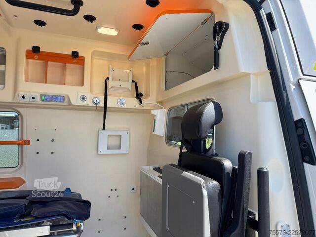 Feuerwehrfahrzeug VW T6 Transporter Kasten/Kombi Kombi lang 4Motion