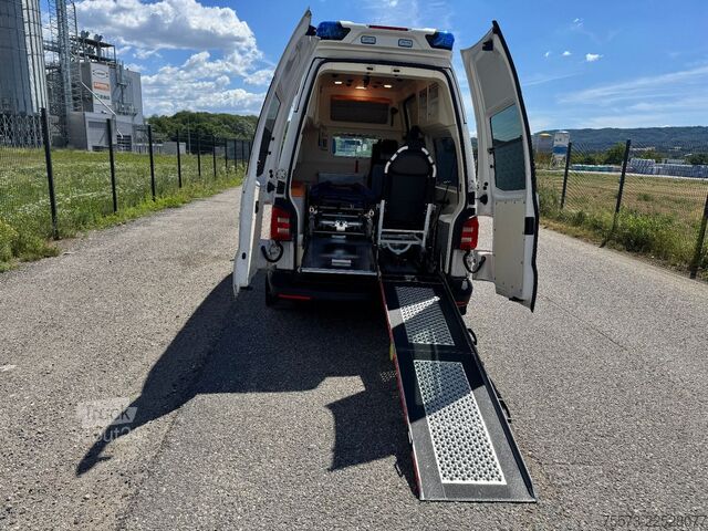 Feuerwehrfahrzeug VW T6 Transporter Kasten/Kombi Kombi lang 4Motion