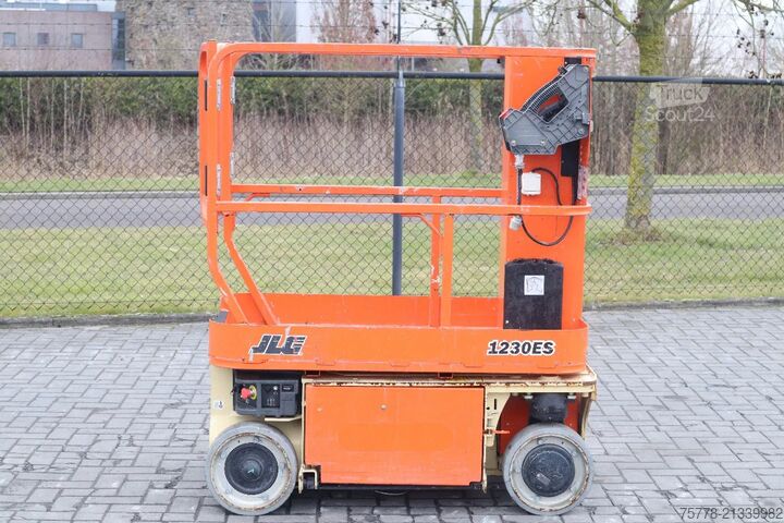 Emelőplatform JLG 1230 ES | 5.6 METER | 230 KG