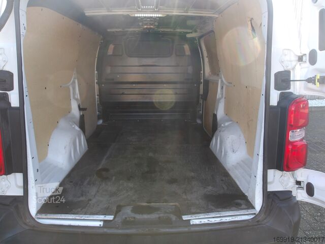 Panelová dodávka Peugeot Expert