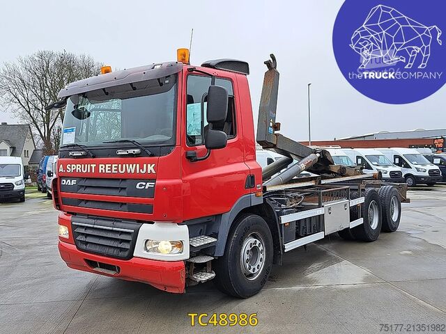 Konteineru pārvadājumi DAF 85 CF 460