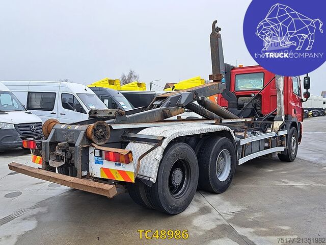 Konteineru pārvadājumi DAF 85 CF 460