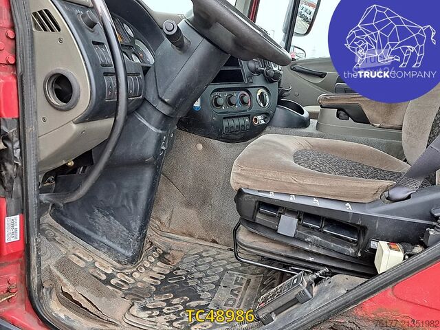 Konteineru pārvadājumi DAF 85 CF 460