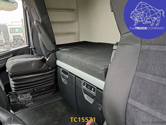 Standaard-SZM Iveco S-Way 460