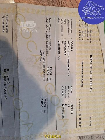 Transport de conteneurs Mercedes-Benz Actros 3235