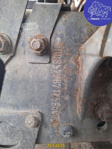 Transport de conteneurs Mercedes-Benz Actros 3235