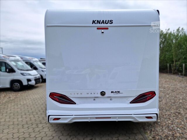 Autorulotă semi-integrată KNAUS L!VE WAVE BLACK SELECTION 650 MEG
