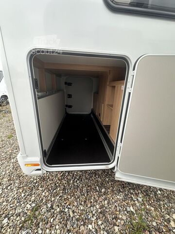 Teilintegriertes Wohnmobil KNAUS Sky Ti PLATINUM SELECTION 650 MEG Lithium, Navi