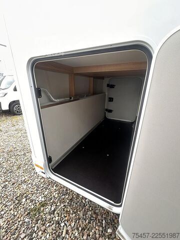 Teilintegriertes Wohnmobil KNAUS Sky Ti PLATINUM SELECTION 650 MEG Lithium, Navi