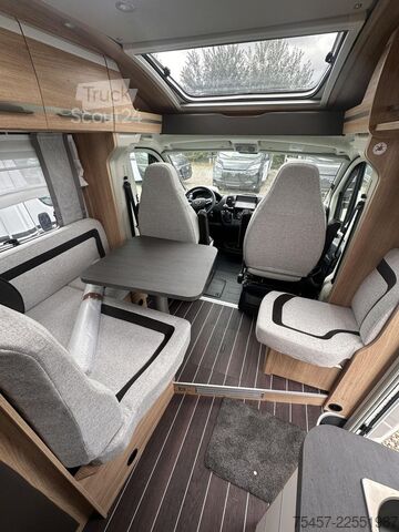 Teilintegriertes Wohnmobil KNAUS Sky Ti PLATINUM SELECTION 650 MEG Lithium, Navi