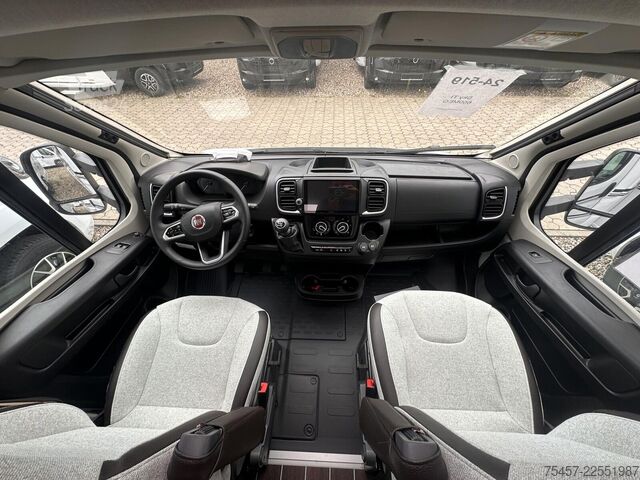 Teilintegriertes Wohnmobil KNAUS Sky Ti PLATINUM SELECTION 650 MEG Lithium, Navi