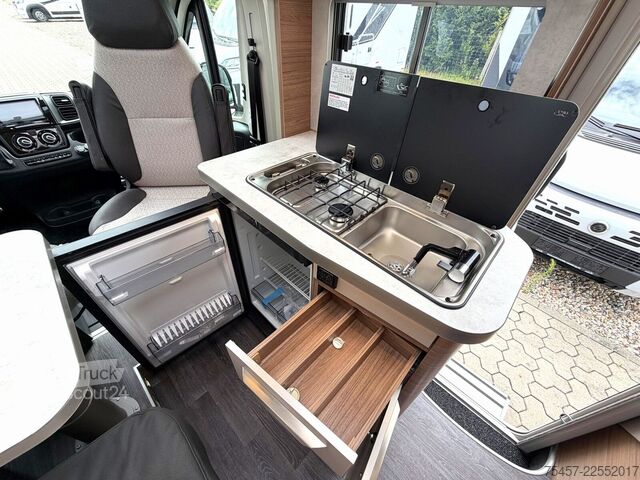 Camping-car semi-intégré KNAUS Van TI VANSATION 550 MF Automatik, Markise