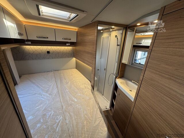 Halvintegreret autocamper WEINSBERG CaraCompact EDITION PEPPER 600 MF
