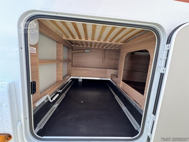 Halvintegreret autocamper WEINSBERG CaraCompact EDITION PEPPER 600 MF