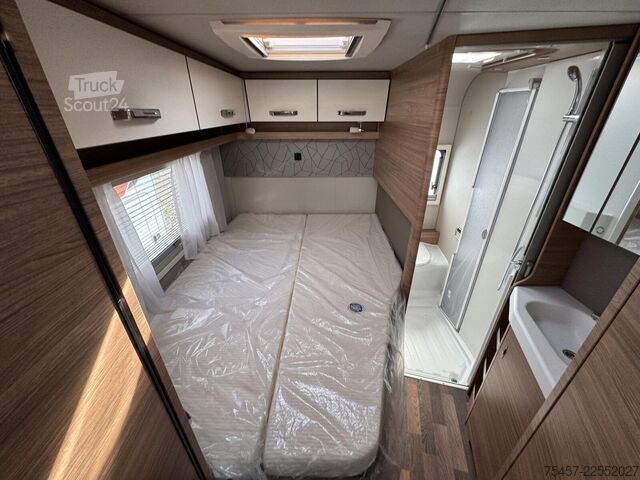 Halvintegreret autocamper WEINSBERG CaraCompact EDITION PEPPER 600 MF