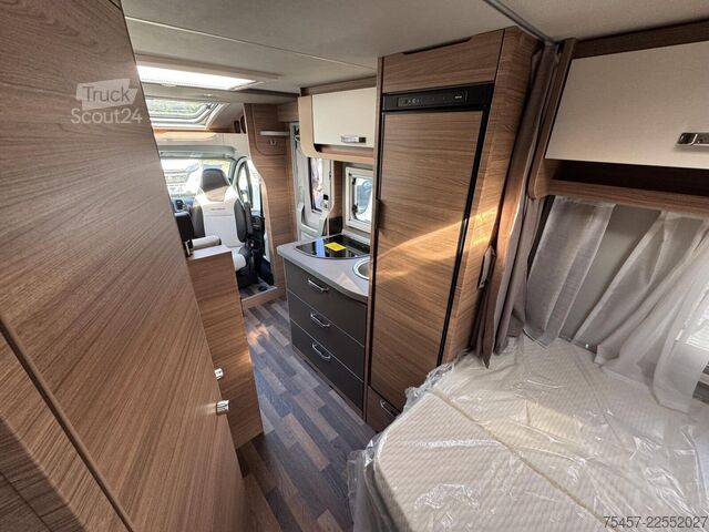 Halvintegreret autocamper WEINSBERG CaraCompact EDITION PEPPER 600 MF