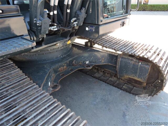 Excavatrice à chaînes HYUNDAI HX160