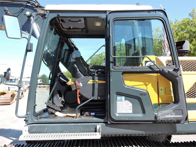 Excavatrice à chaînes HYUNDAI HX160