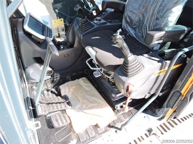 Excavatrice à chaînes HYUNDAI HX160