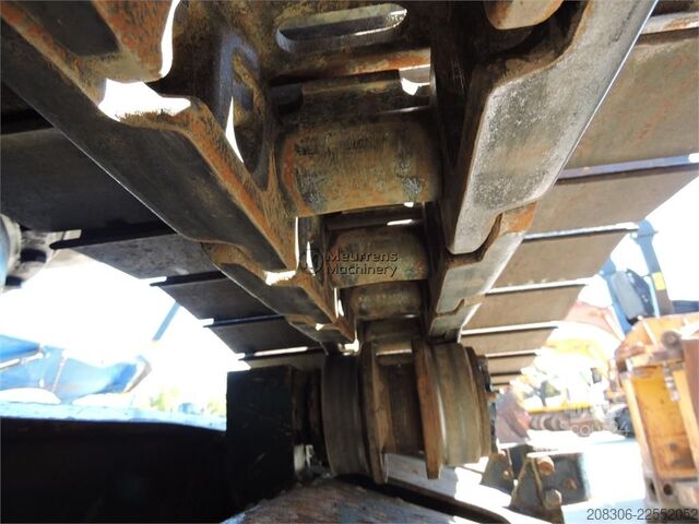Excavatrice à chaînes HYUNDAI HX160