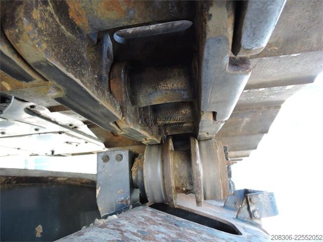Excavatrice à chaînes HYUNDAI HX160