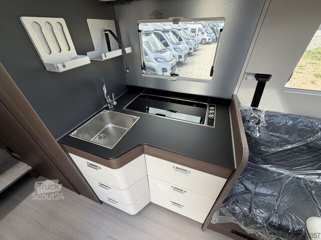 Teilintegriertes Wohnmobil ADRIA Coral Supreme 670 DL F Alde, Automatikn Navi