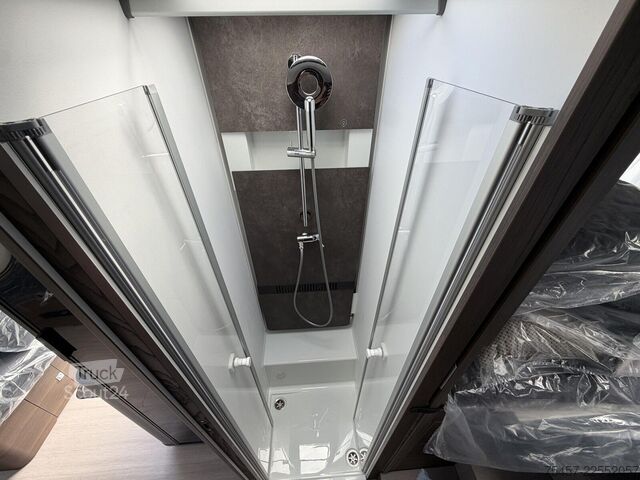 Teilintegriertes Wohnmobil ADRIA Coral Supreme 670 DL F Alde, Automatikn Navi
