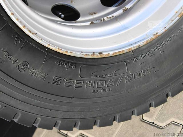 LKW mit Kofferaufbau RENAULT D 18, EURO 6, TAIL LIFT