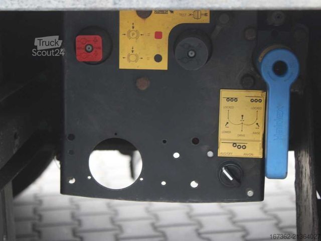 Otevřený návěs SCHMITZ CARGOBULL CARGOBULL SCB *S3T, LIFTING AXLE, LOWDECK