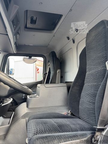 Autocarro per bevande MERCEDES-BENZ ATEGO 1524 L / LBW / 2x AHK / NUTZLAST 7.070 KG