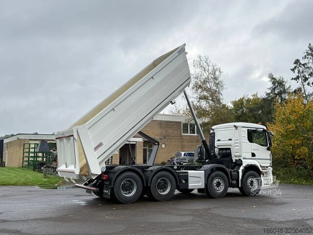 Benne MAN TGS 35.480 MAN TGS 35.480 8X4 BB EuromixMTP 18m...