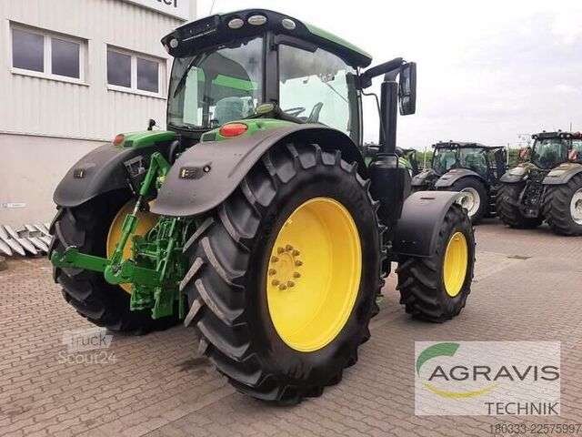 Tractor John Deere 6215 R