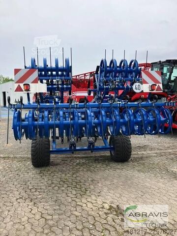 Déchaumeur Köckerling QUADRO 460