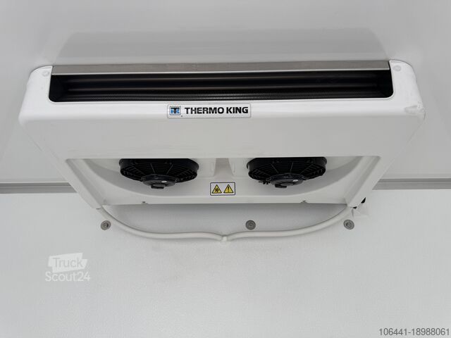 Gekoelde vrachtwagen MERCEDES-BENZ Sprinter 317 Kühlkoffer V-300 Max