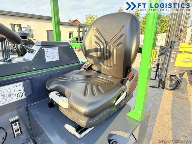 Négyirányú targoncát Combilift CB3000 DIESEL TRIPLEX 4900 POSITIONER