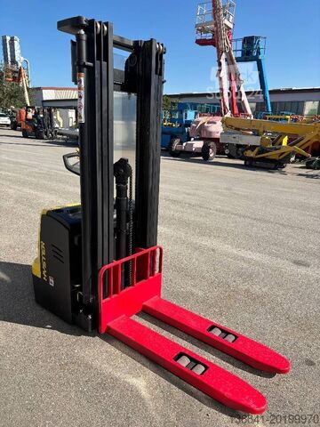 Stapler Hyster S1.5UT Hochhubwagen 4500mm