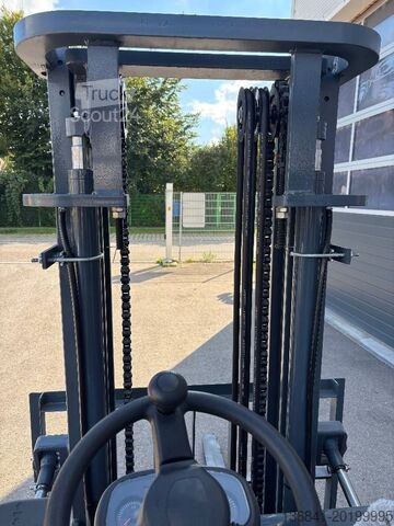 Stivuitor Plus Power Dieselstapler 2500kg, 3000mm