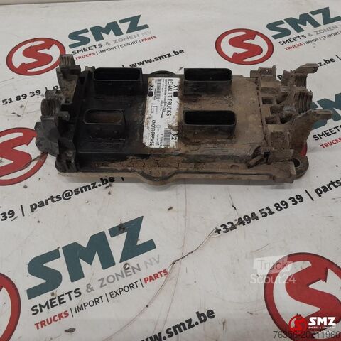 Management motor Renault Occ ECU EBS7 regeleenheid Renault