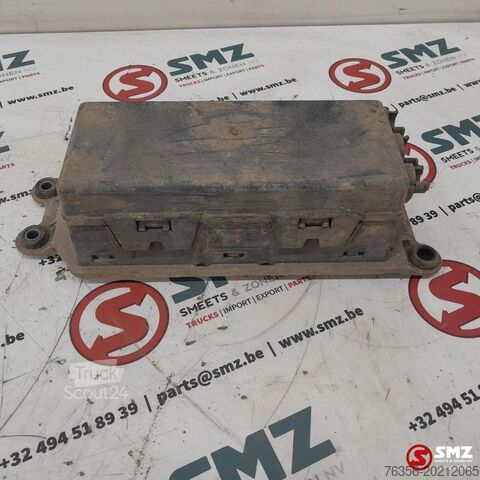 Management motor Renault Occ ECU CCIOMLO regeleenheid Renault