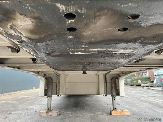 Низкорамный полуприцеп MEUSBURGER MPG-3 Tieflader Plane Lenk/Liftachse Hydr. Rampe