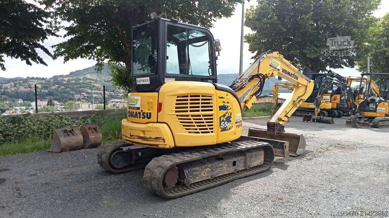 Mini-escavadora < 7t Komatsu PC55MR-5E0 with 3 buckets