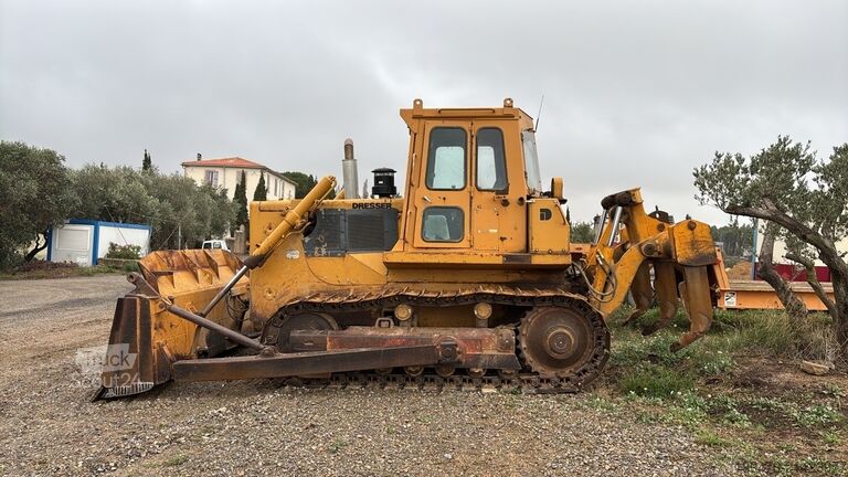 Bulldozer Dresser TD 15 E Without Ripper