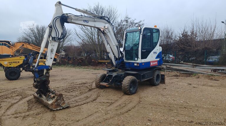 колёсный экскаватор Hyundai R55W-9A with 3 excavator buckets