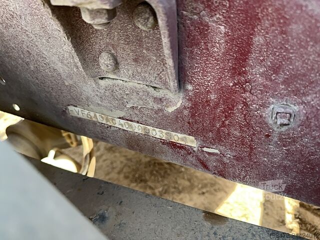 Damperli kamyon Renault M180